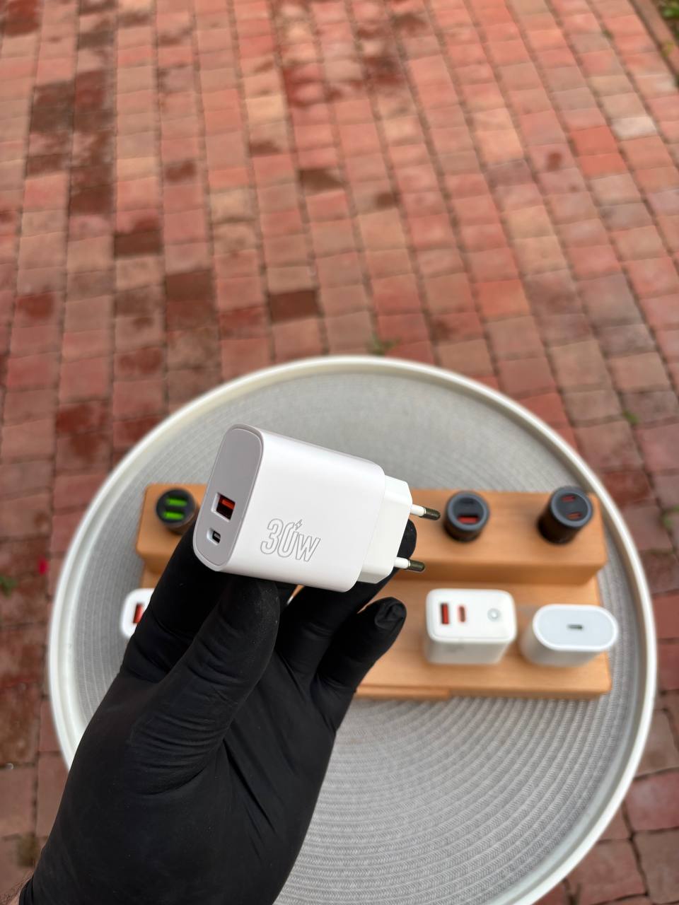 Зарядно NAISU Rapid 30W (USB-C + USB-A)