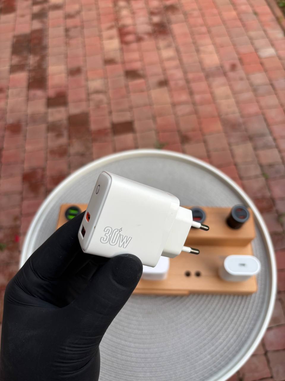 Зарядно NAISU Rapid Indicator 30W (USB-C + USB-A)