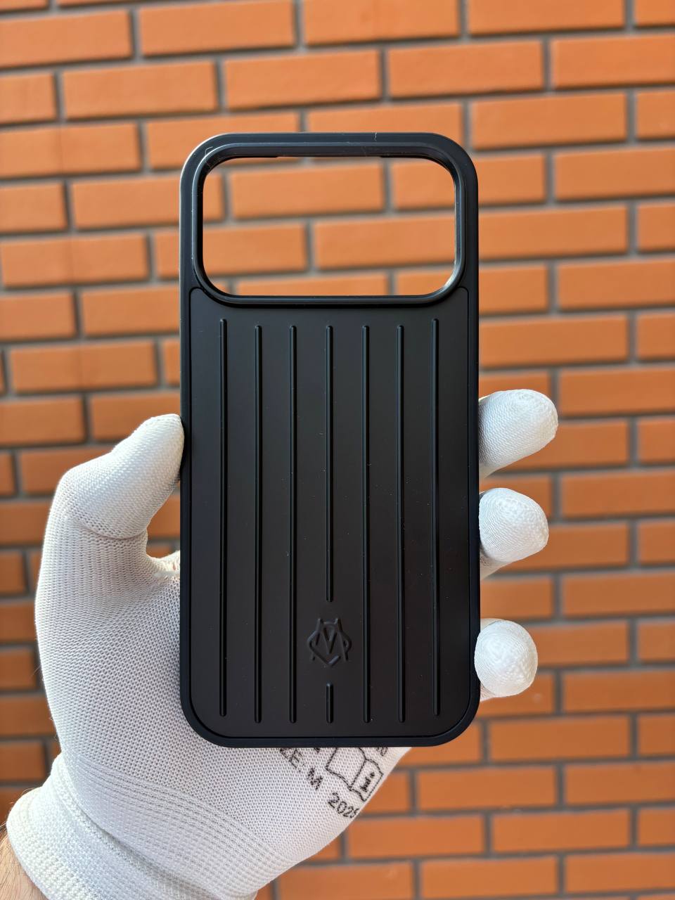 Калъф Rimowa iPhone 17 Pro / Pro Max