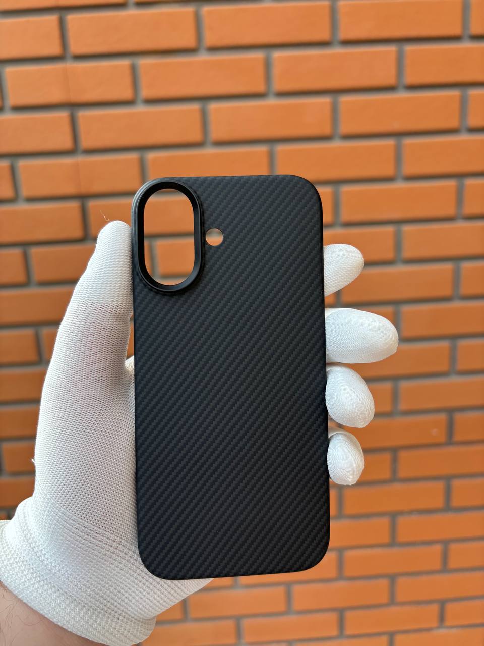 Ultra-Slim кейсове PITAKA за iPhone 17