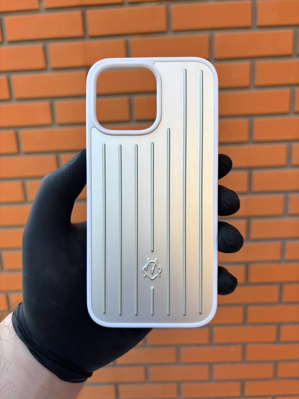 Калъф Rimowa iPhone 17 Pro / Pro Max